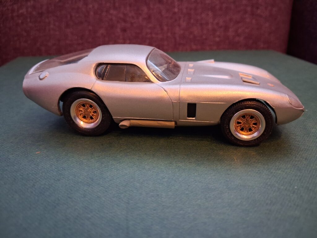 19, Shelby Cobra Daytona prototype. Auto Hobbies plastic kit. Riverside Feb 1964.
