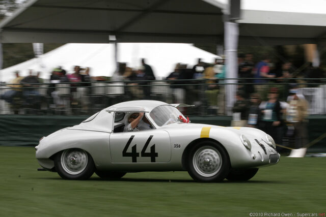 Porsche_Glöckler_lawn