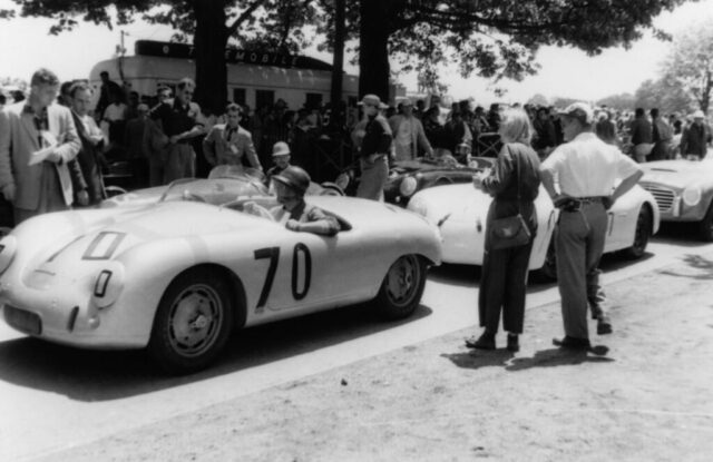 Porsche_Glöckler_Watkins_Glen_Elinor_wife_of_Johnny_von_Neuman_356_America_Roadster_behind_the_Glöckler_Dark_356_Roadster_Briggs_Cunningham.