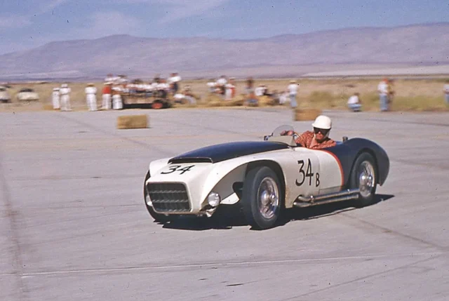 Sutton_Jaguar_Special_Gary_Cox__period